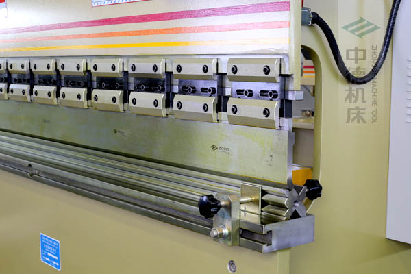 ZDP-4022采用標(biāo)準(zhǔn)多V模具，功能多，市場應(yīng)用普及，采購優(yōu)惠.jpg